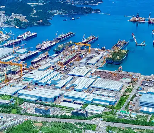 Hanwha Ocean produces high-quality ships at its fully automated shipyard in Geoje, South Korea.