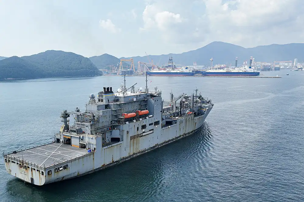 USNS Wally Schirra approaching Hanwha Ocean&rsquo;s Geoje shipyard for maintenance 