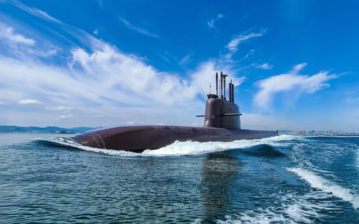 Hanwha Ocean&rsquo;s KSS-III conventional submarine operating at sea during surface transit under clear skies